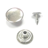 專業生產牛仔扣, 工字扣, 撞釘, 袋角扣, 活動牛仔扣, 固定牛仔扣, 奶嘴釘